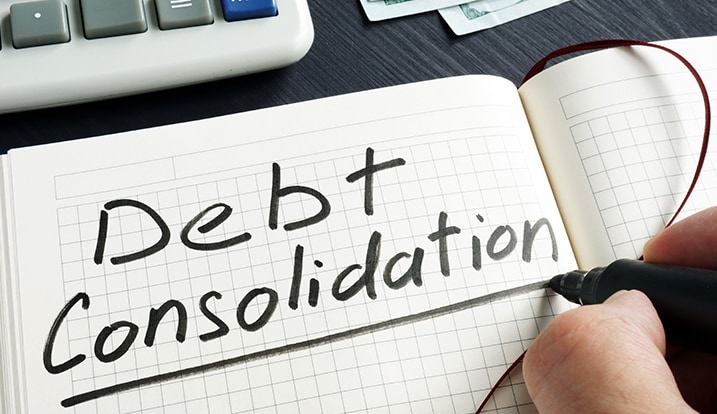 Benefits and Risks of Debt Consolidation