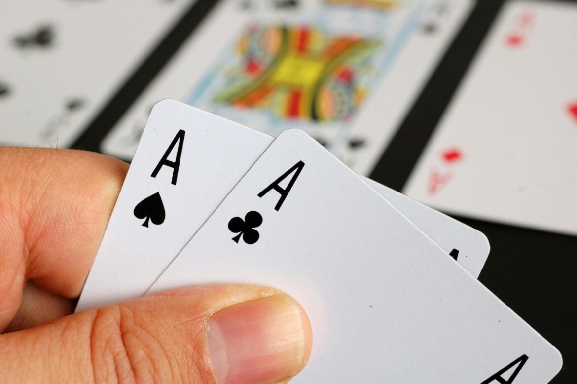 The Ultimate Online Poker Guide